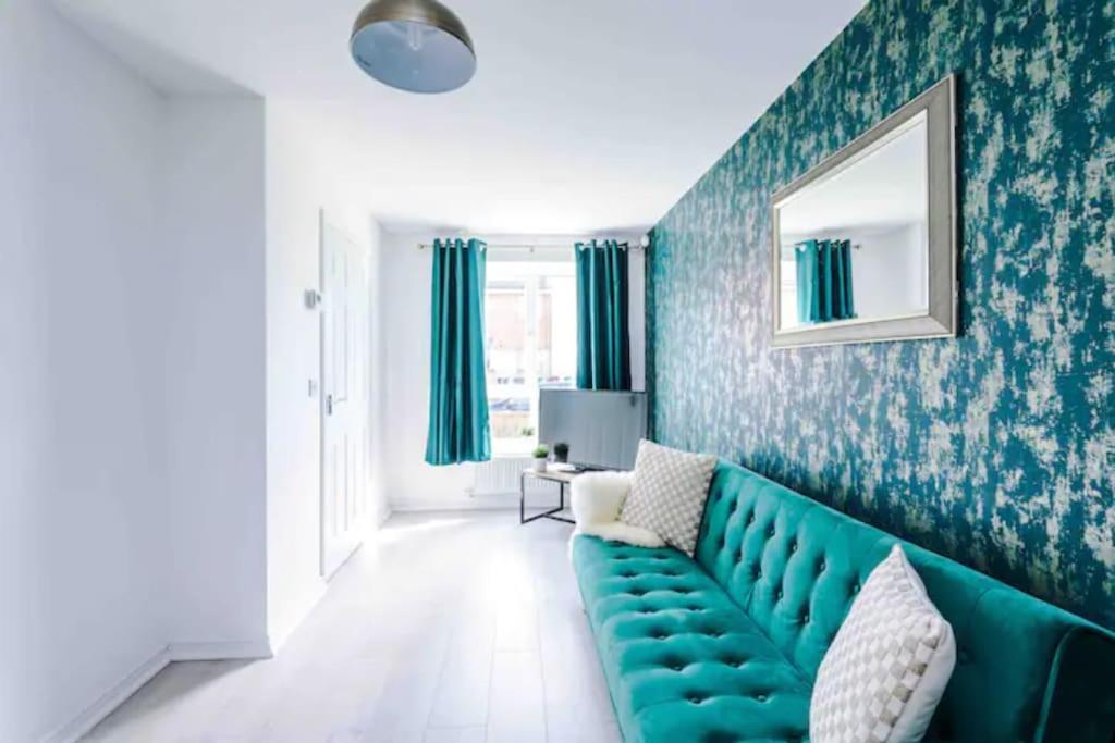 Spacious 5 Bedroom Home Hosted By Mcr Dens Manchester Luaran gambar